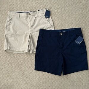 NWT Crown and Ivy Motion Flex 7in Inseam Shorts Size 34